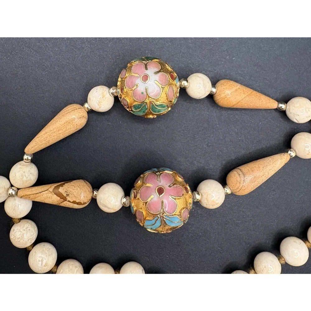 Vintage Cloisonné Floral Marbled Stone Wood Beige Knotted Necklace 34